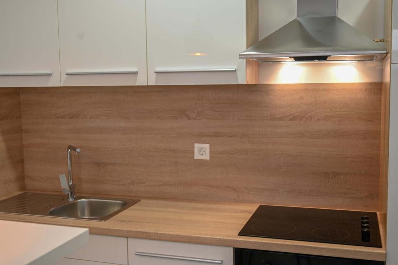 Apartman Sara Zadar Bagian luar foto