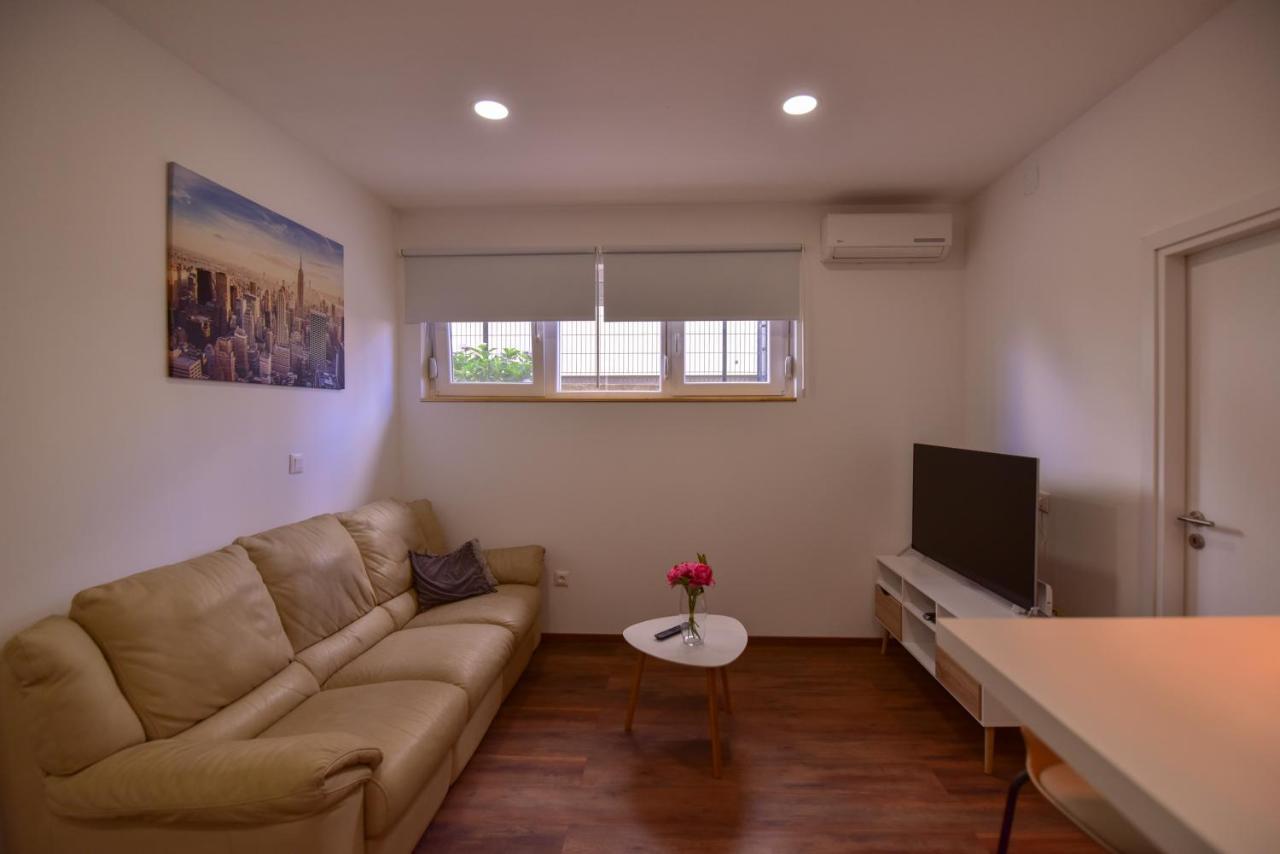 Apartman Sara Zadar Bagian luar foto