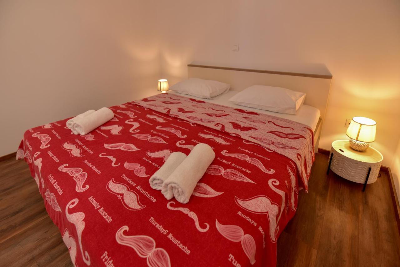 Apartman Sara Zadar Bagian luar foto