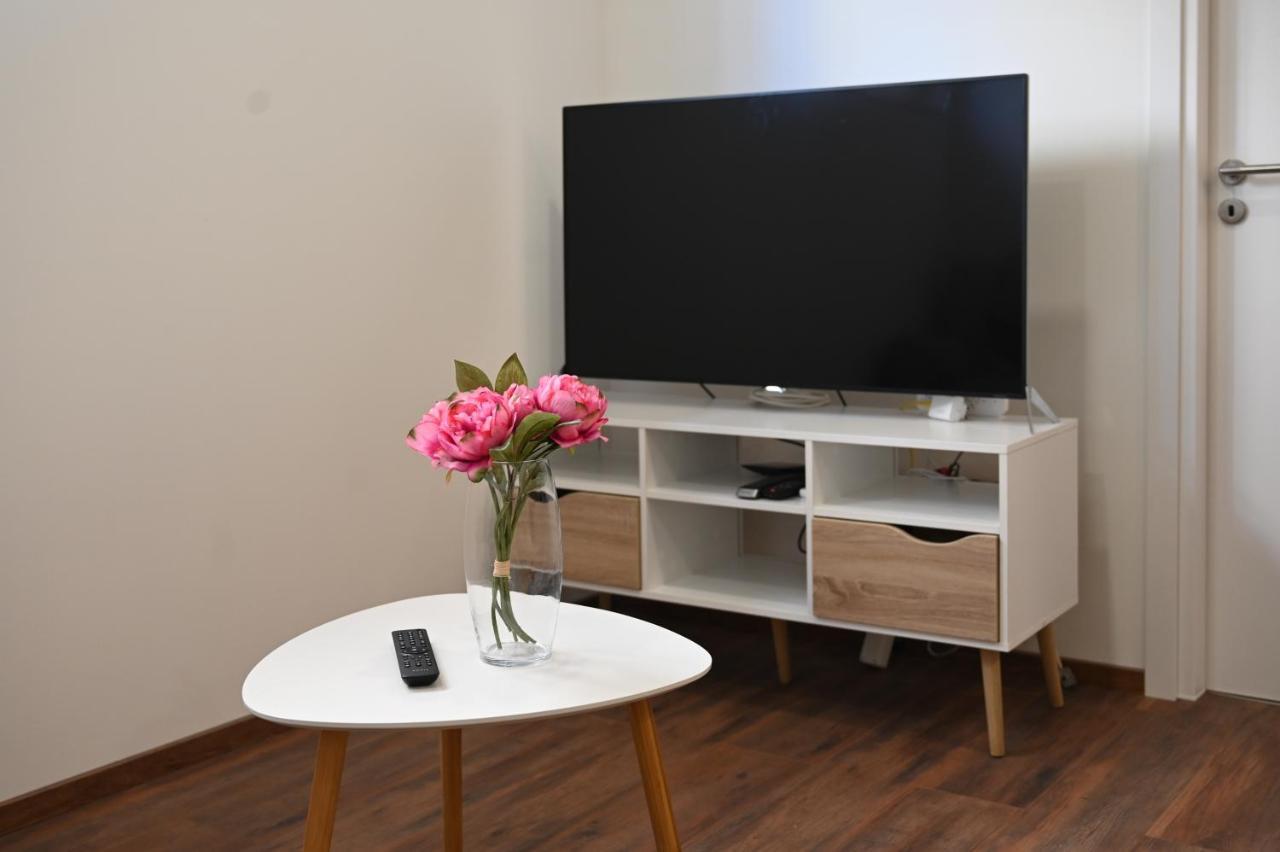 Apartman Sara Zadar Bagian luar foto