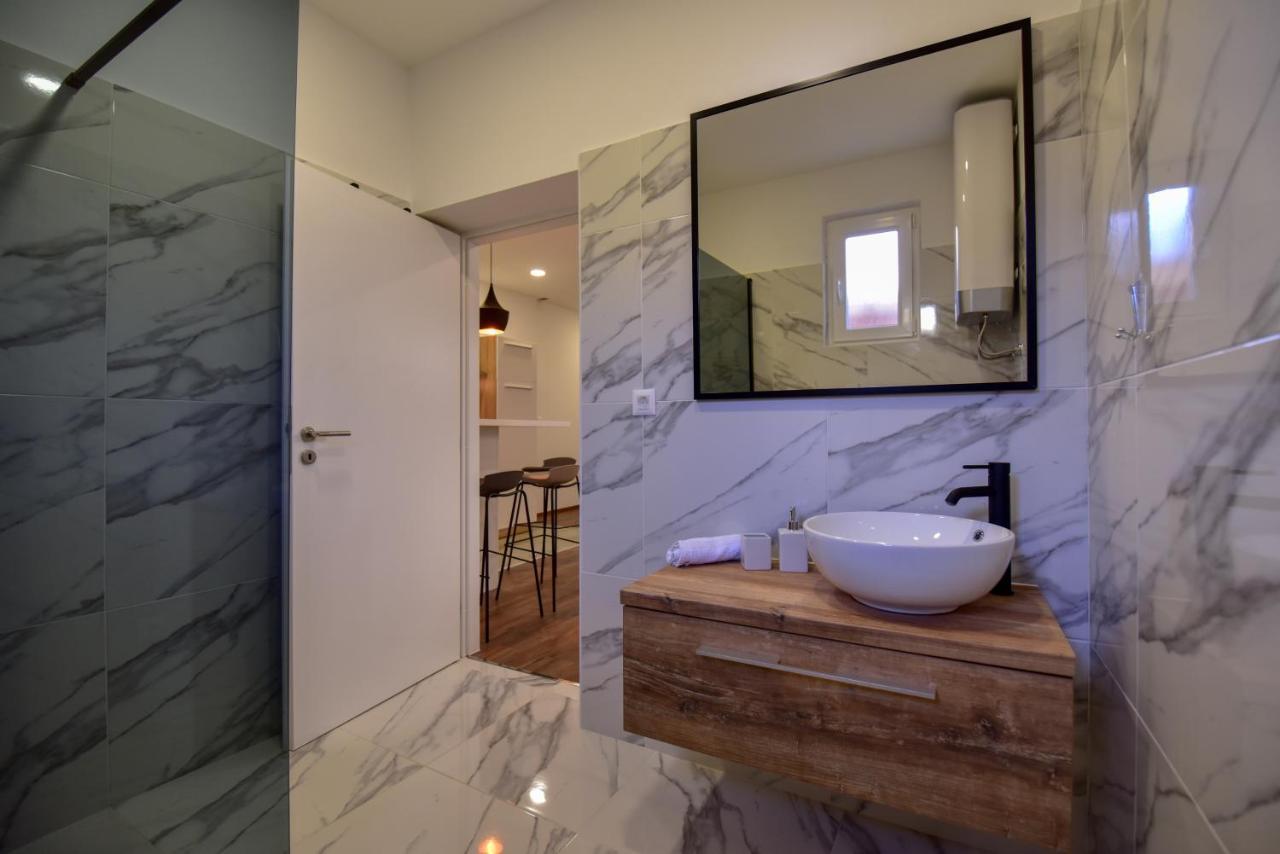 Apartman Sara Zadar Bagian luar foto